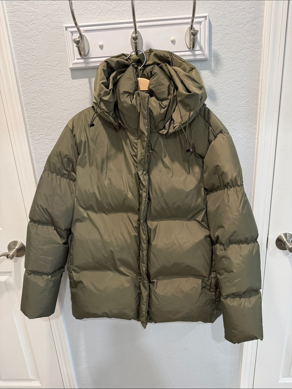 Jenni Kayne Olive Green Puffer Jacket w/ Hood